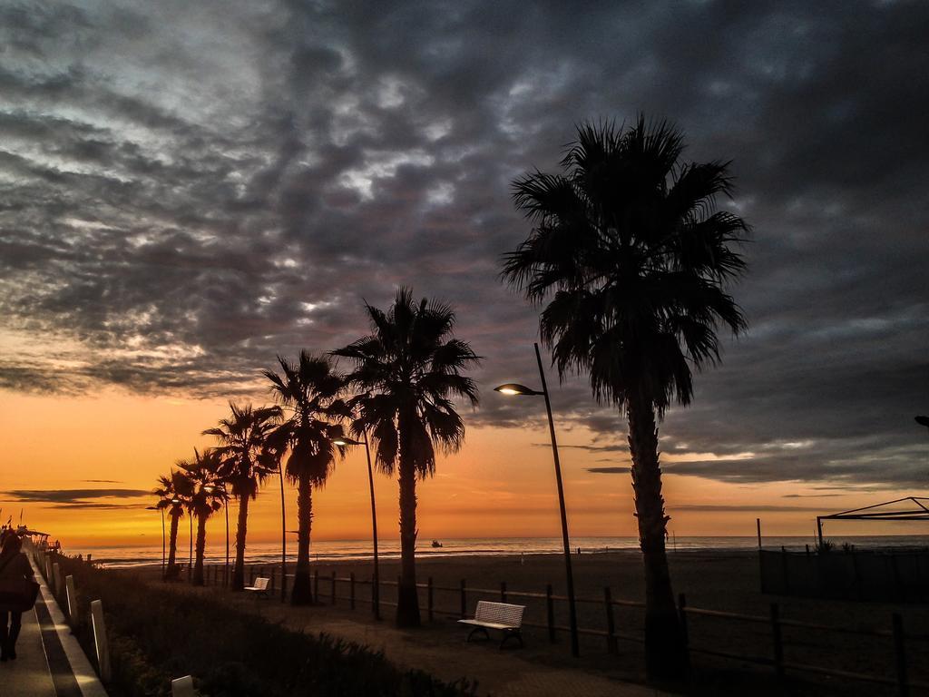 Alba Sul Mare Hotel ลิโด ดิ กามาโยเร ภายนอก รูปภาพ