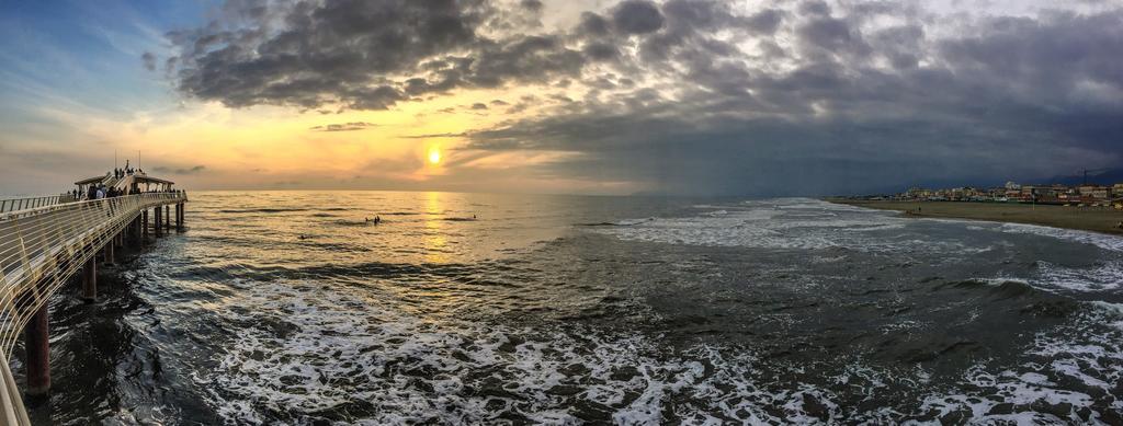 Alba Sul Mare Hotel ลิโด ดิ กามาโยเร ภายนอก รูปภาพ